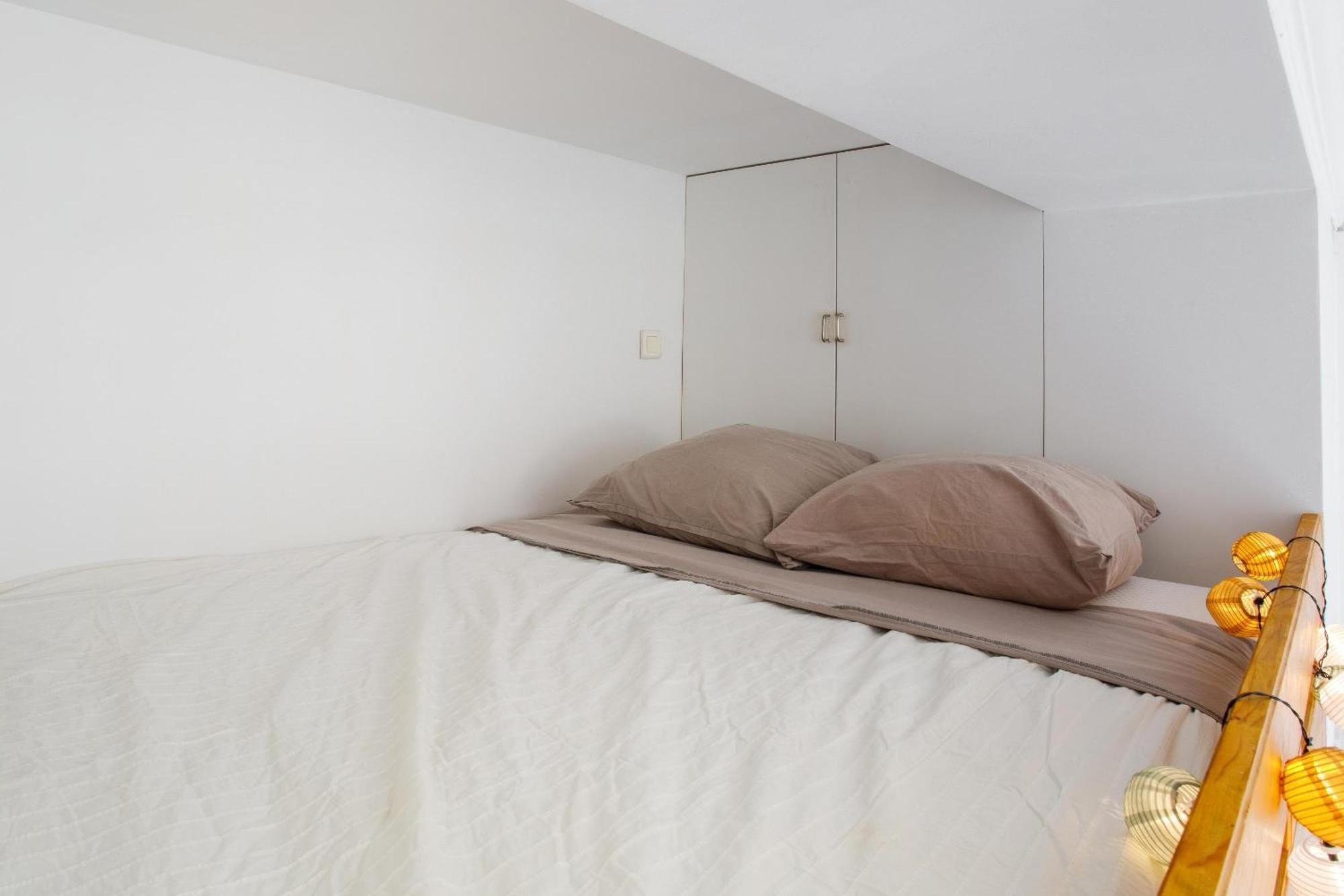 Charming Studio With Patio Passerelle Appartement Paris
