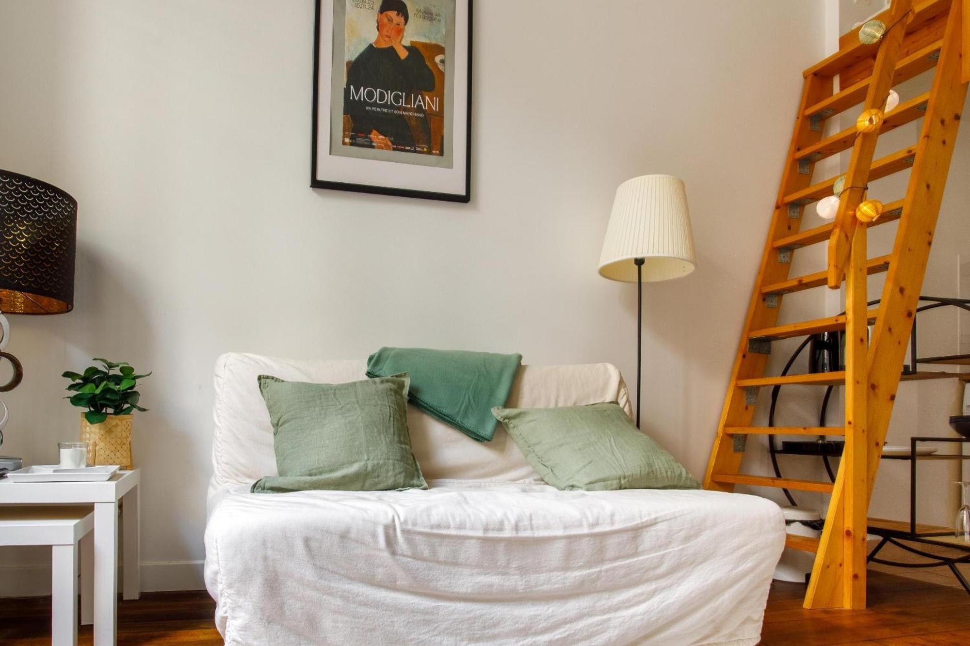 Charming Studio With Patio Passerelle Appartement *